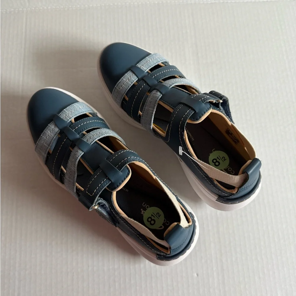 Clarks Women's Teagan Step Loafer - Picture 5 of 9